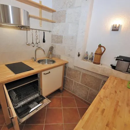 Nautilus-bay - First Row 210, 211 - Gorma *