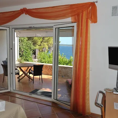 Nautilus-bay - Seaview 210, 211 - Gorma