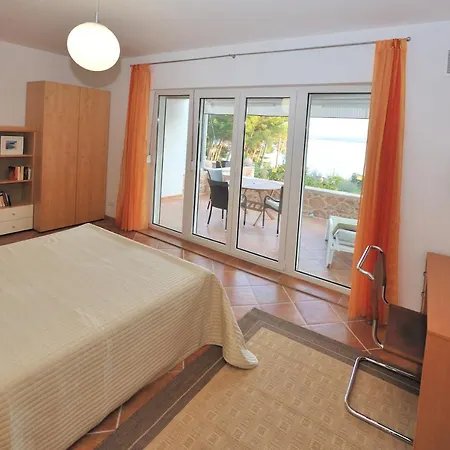 Nautilus-bay - First Row 210, 211 - Gorma Apartman